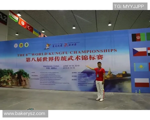 武汉足球队在世界锦标赛中的意识表现分析与点评 武汉足球队在世界锦标赛中的意识表现分析与点评