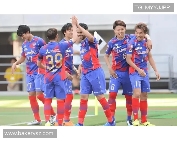 东京绿茵迎战湘南比马全力争胜展现球队实力与斗志 东京绿茵迎战湘南比马全力争胜展现球队实力与斗志